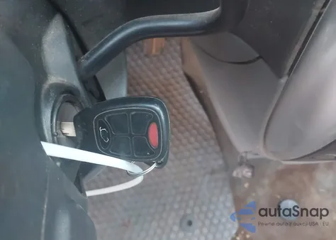 2007 Dodge Grand Caravan Sxt from USA, damaged, VIN 2D4GP44L67R348491